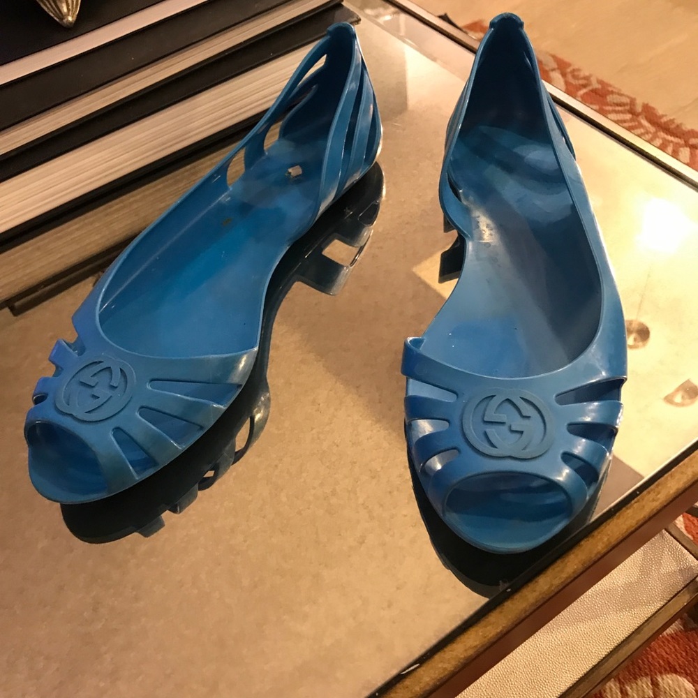 Gucci flats